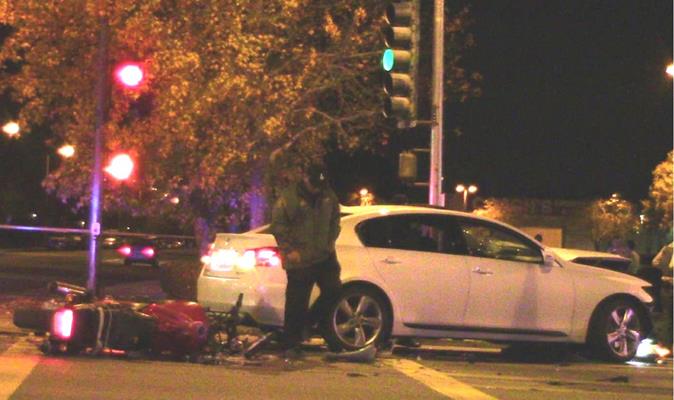 The fatal crash happened around 10:25 p.m. Thursday, Dec. 4, in the intersection of Gadsden Avenue at Avenue K. (Photo by LUIS MEZA)