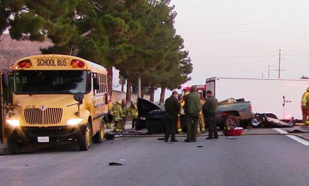 The fatal crash occurred around 6:10 a.m. Tuesday, Jan. 13, 2015, on 40th Street East, north of Bella Vita Way in Palmdale. (LUIS MEZA)