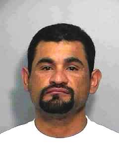 miguel-carrillo-most-wanted-av-parolee-12-7-16
